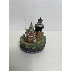 2003 Seaside Treasures Block Island Southeast Rhode Island Lighthouse Music Box